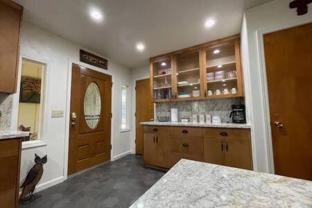 Holiday home Creekside Sleeps 2 Creek Frontage Bbq *